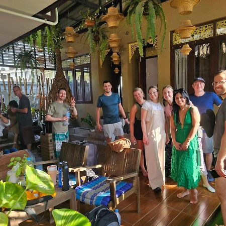 Banchan Hostel Ayutthaya Bagian luar foto