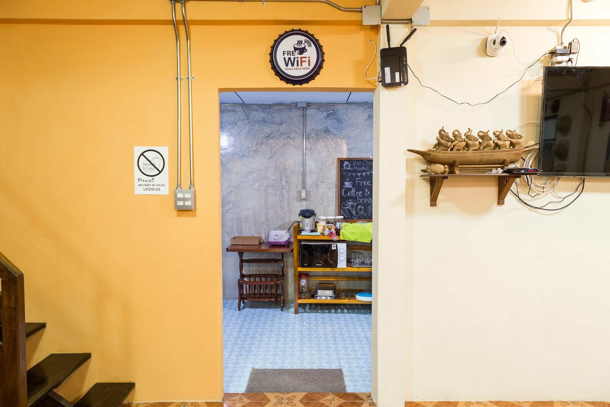 Banchan Hostel Ayutthaya Bagian luar foto